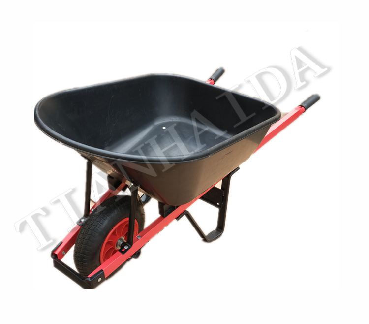 Garden Beautification Tool seven Cubic Feet Poly Tray Wheelbarrow with Single Tire